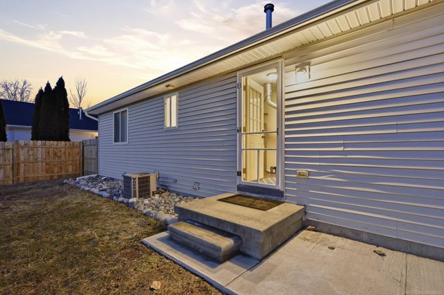 4245 Tristen Avenue, Fort Gratiot, MI 48059