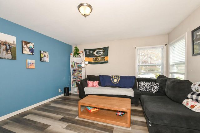 700 Marion AVENUE, South Milwaukee, WI 53172