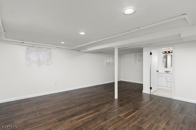75 Lancaster Rd, Woodbridge Twp., NJ 07067