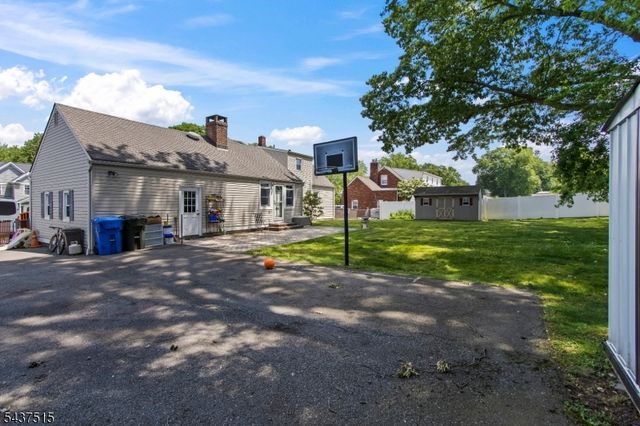 75 Lancaster Rd, Woodbridge Twp., NJ 07067