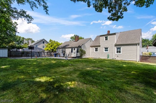 75 Lancaster Rd, Woodbridge Twp., NJ 07067