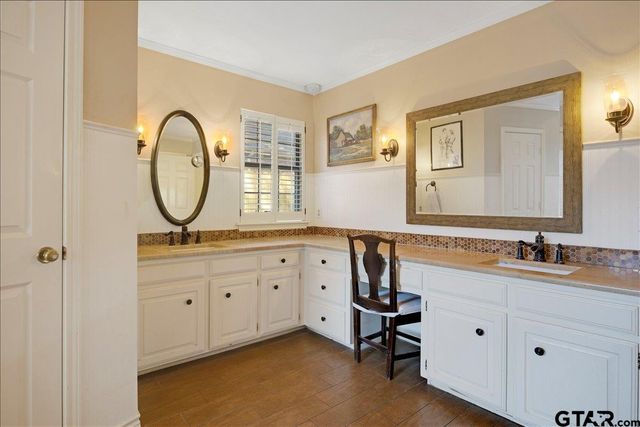 1416 Woodlands, Tyler, TX 75703