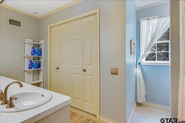 1416 Woodlands, Tyler, TX 75703