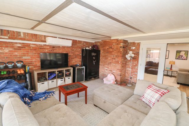 307 E 22nd Street, Littlefield, TX 79339