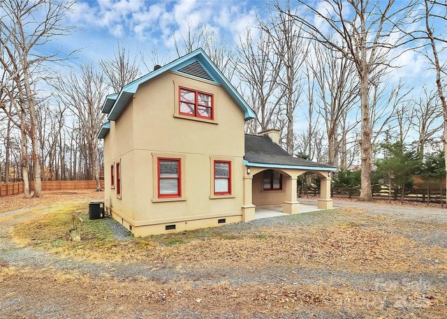 2805 Leisure Drive, Waxhaw, NC 28173