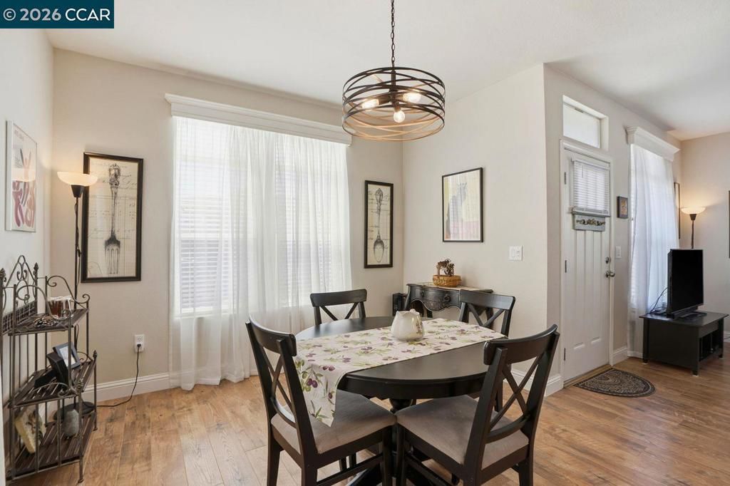 Image 13 of property listing at 3660 Walnut Blvd, Brentwood, CA 94513