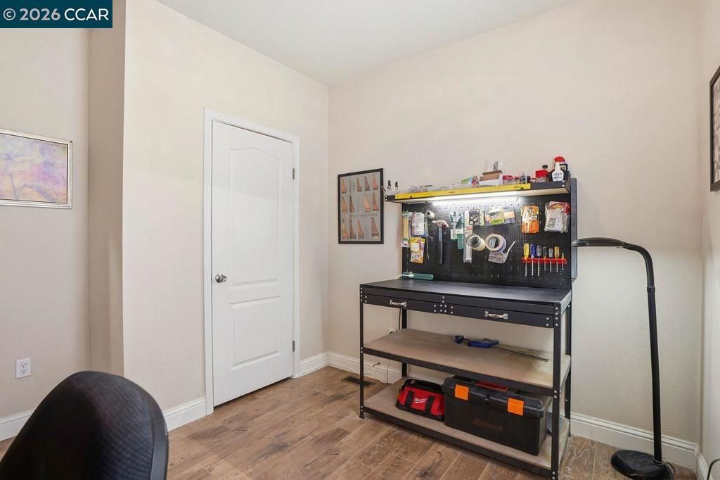 Image 22 of property listing at 3660 Walnut Blvd, Brentwood, CA 94513