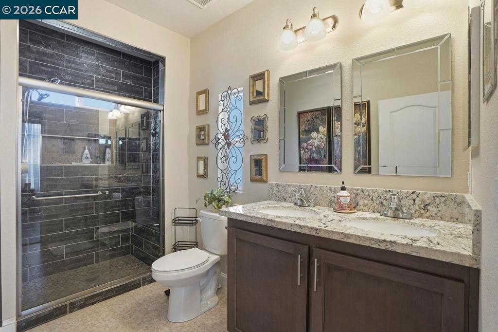 Image 24 of property listing at 3660 Walnut Blvd, Brentwood, CA 94513