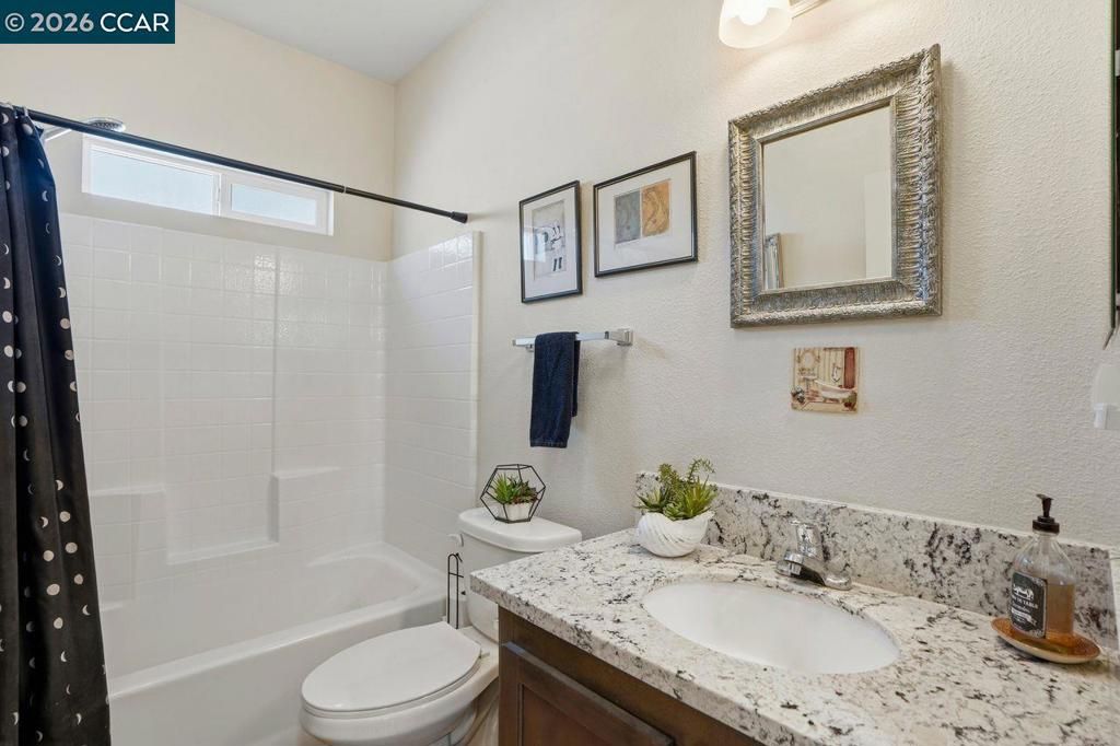 Image 26 of property listing at 3660 Walnut Blvd, Brentwood, CA 94513