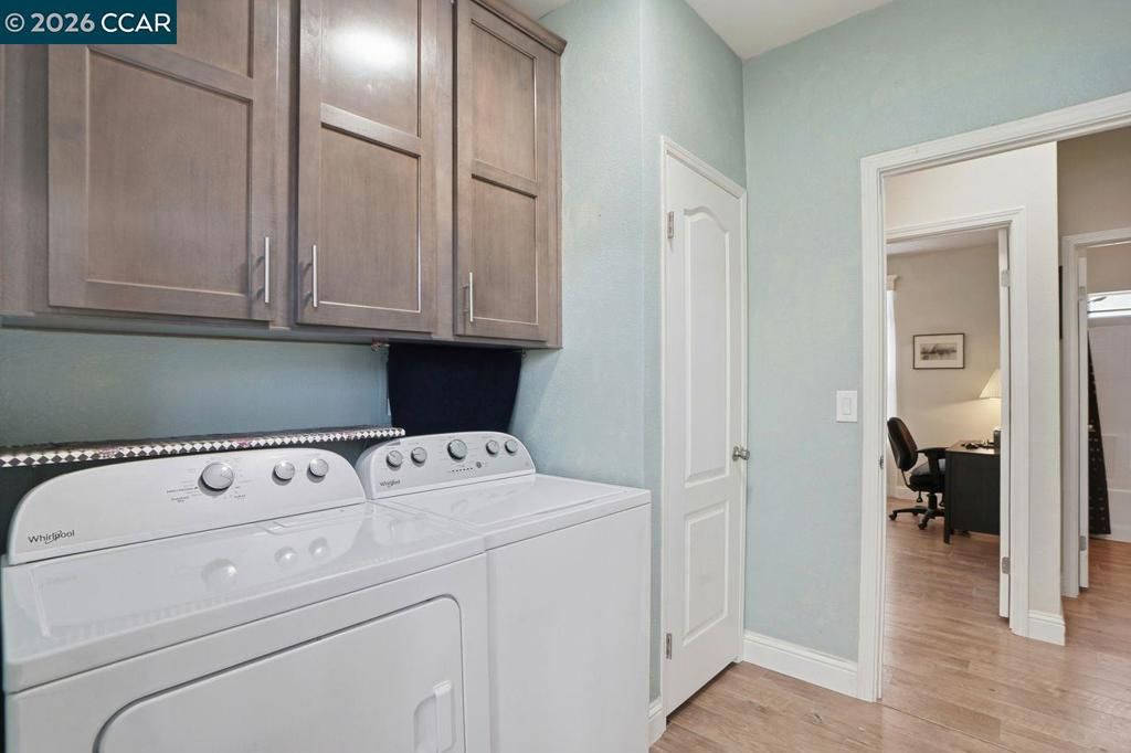 Image 28 of property listing at 3660 Walnut Blvd, Brentwood, CA 94513