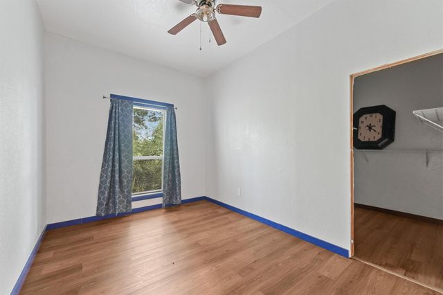 5519 S Highway 35, Alvin, TX 77511