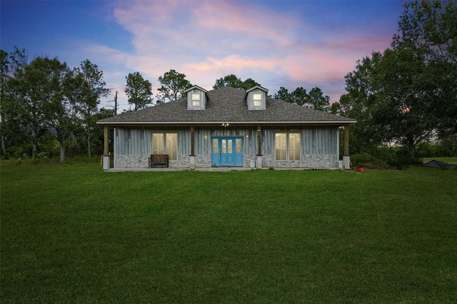 5519 S Highway 35, Alvin, TX 77511