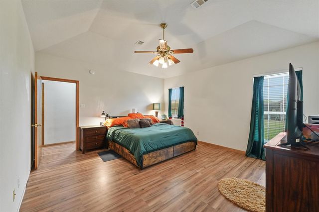 5519 S Highway 35, Alvin, TX 77511