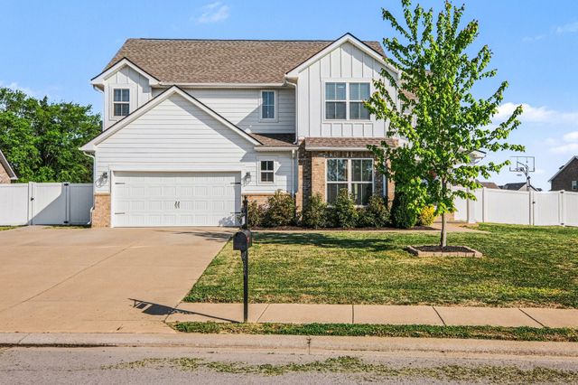 2602 Kingfisher Dr, Murfreesboro, TN 37128