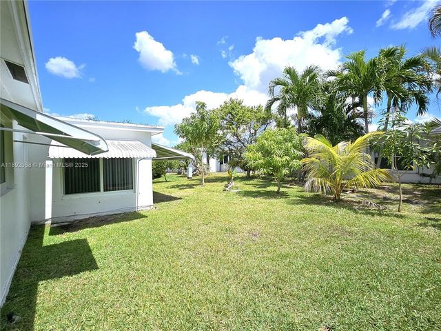1040 NW 73rd Ter, Margate, FL 33063