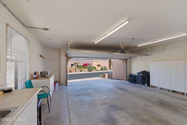 4300 N Camino De Carrillo, Tucson, AZ 85750