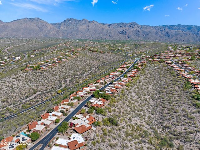 4300 N Camino De Carrillo, Tucson, AZ 85750