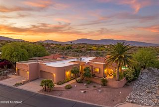 4300 N Camino De Carrillo, Tucson, AZ 85750