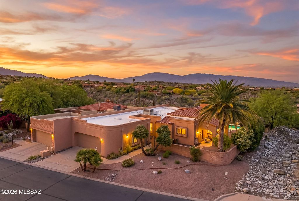 4300 N Camino De Carrillo, Tucson, AZ 85750