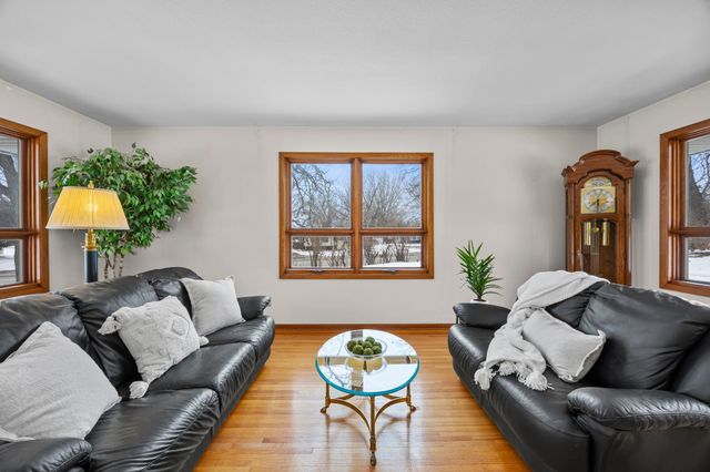 4161 Otter Lake Road, Gem Lake, MN 55110