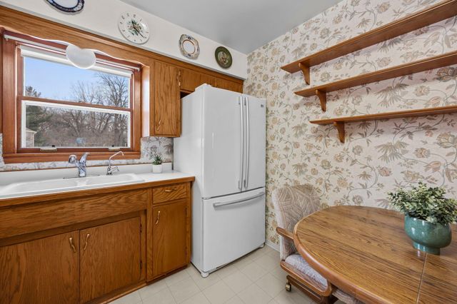 4161 Otter Lake Road, Gem Lake, MN 55110