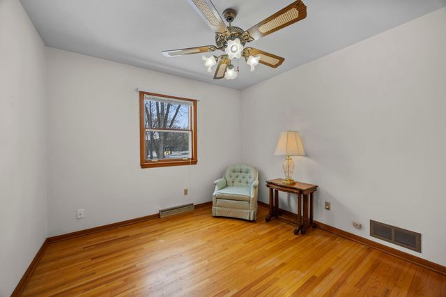 4161 Otter Lake Road, Gem Lake, MN 55110