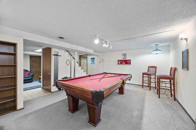 4161 Otter Lake Road, Gem Lake, MN 55110