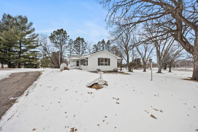 4161 Otter Lake Road, Gem Lake, MN 55110