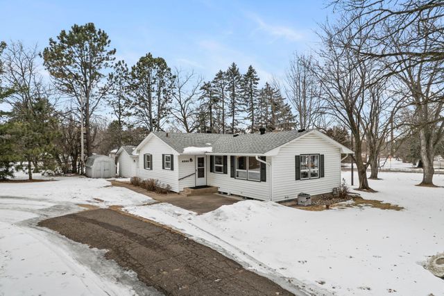 4161 Otter Lake Road, Gem Lake, MN 55110