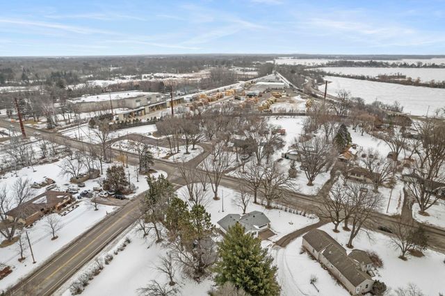 4161 Otter Lake Road, Gem Lake, MN 55110