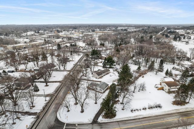 4161 Otter Lake Road, Gem Lake, MN 55110