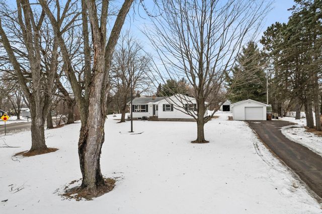 4161 Otter Lake Road, Gem Lake, MN 55110