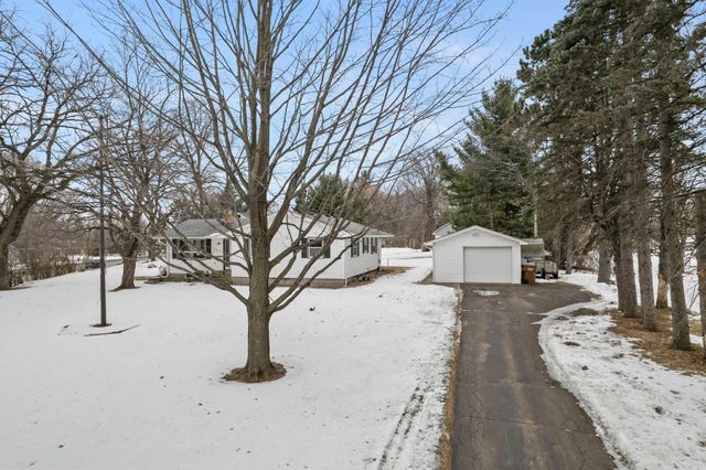 4161 Otter Lake Road, Gem Lake, MN 55110