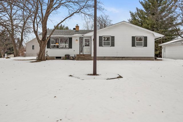 4161 Otter Lake Road, Gem Lake, MN 55110