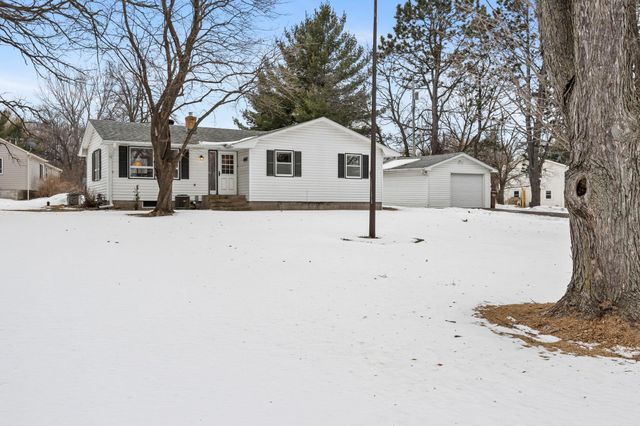 4161 Otter Lake Road, Gem Lake, MN 55110