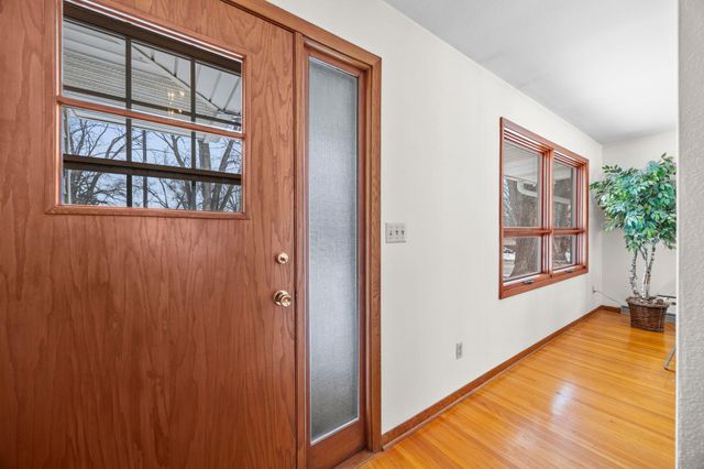 4161 Otter Lake Road, Gem Lake, MN 55110