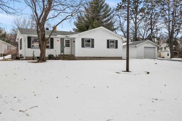 4161 Otter Lake Road, Gem Lake, MN 55110