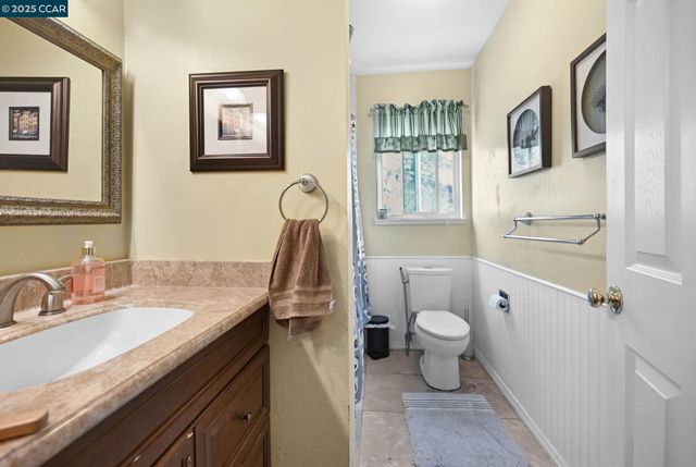 222 Donegal Way, Martinez, CA 94553