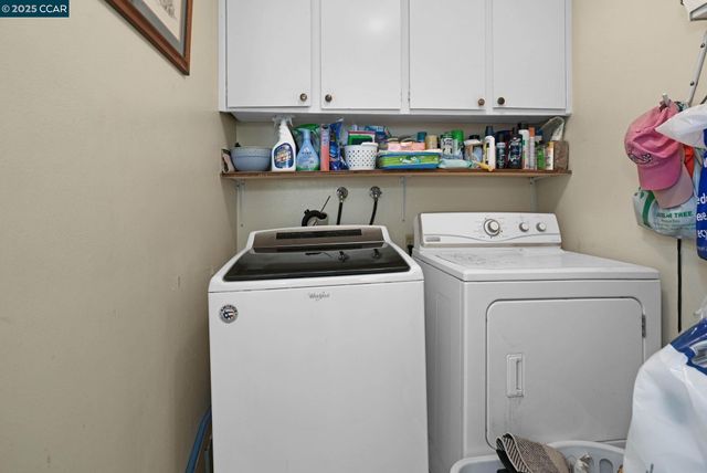 222 Donegal Way, Martinez, CA 94553