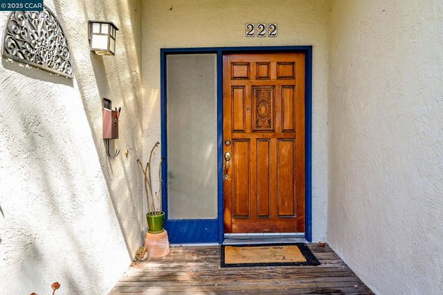 222 Donegal Way, Martinez, CA 94553