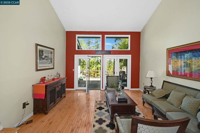 222 Donegal Way, Martinez, CA 94553