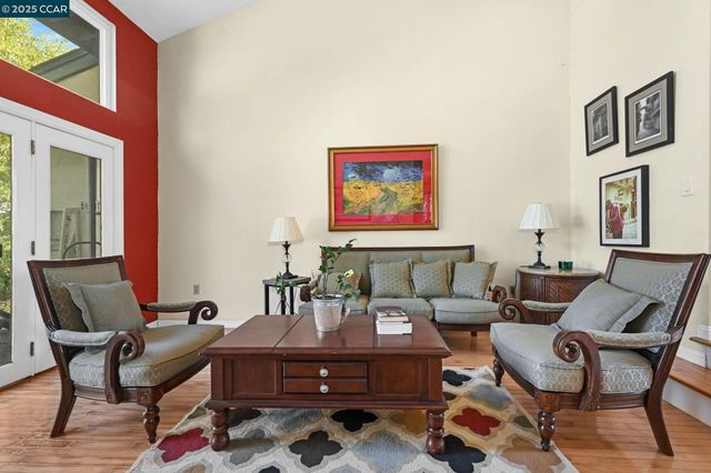 222 Donegal Way, Martinez, CA 94553