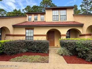 718 GINGER MILL Drive, St. Johns, FL 32259