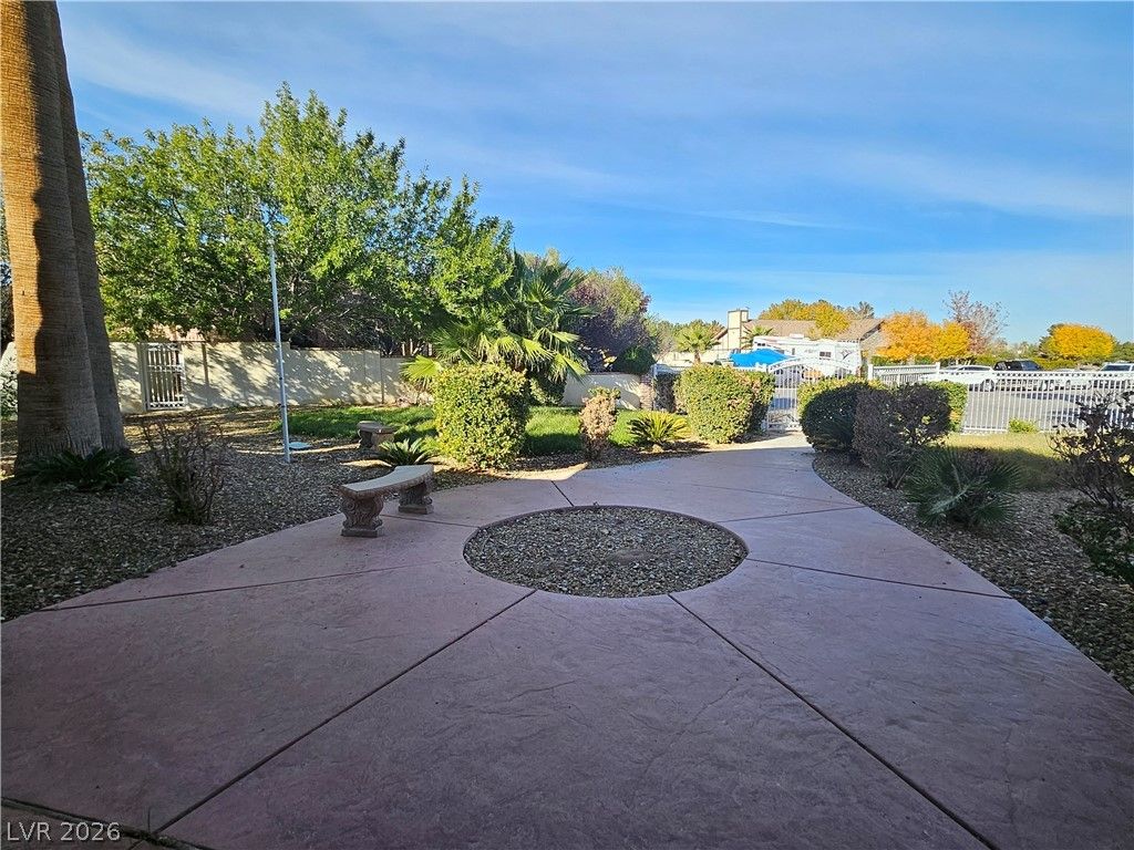 209 Irvin Avenue, Las Vegas, NV 89183 — photo 4