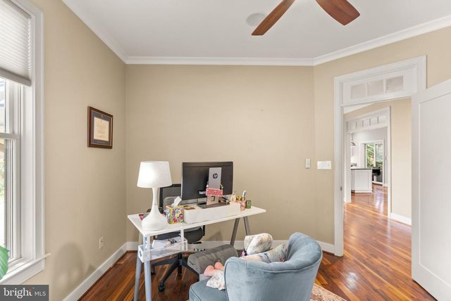 4226 40TH ST N, Arlington, VA 22207
