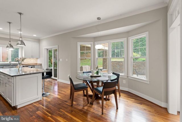 4226 40TH ST N, Arlington, VA 22207