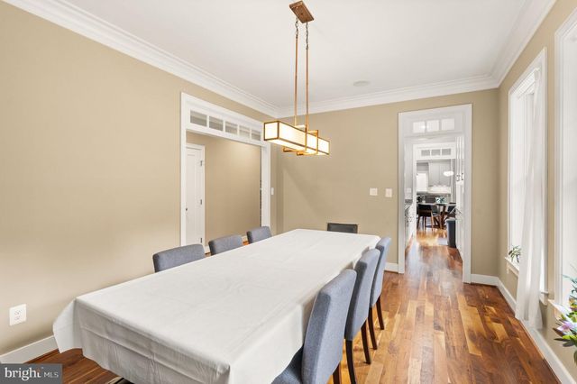4226 40TH ST N, Arlington, VA 22207
