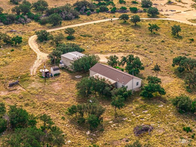 660 Private Rd 1115, Sonora, TX 76950