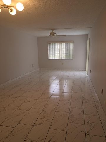 6507 Winfield Boulevard 128-c, Margate, FL 33063