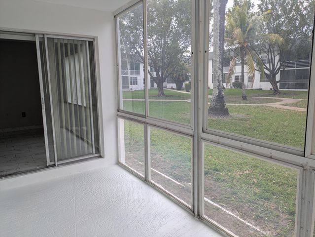 6507 Winfield Boulevard 128-c, Margate, FL 33063